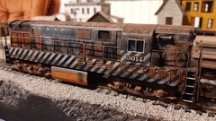 Spectrum Bachmann Fairbanks Morse H16-44 Diesel Santa Fe HO Scale DC Engine…