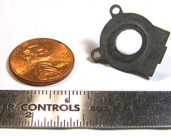 Unknown Brand Die Cast HO Scale Model RR Locomotive Part RU5