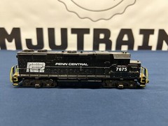 Atlas HO Penn Central #7675 GP-38 Diesel Engine DC NO BOX