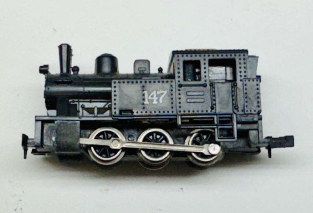 Bachmann 0-6-0 Switcher Steam Locomotive & Tender UP 4425 N Scale