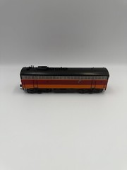 HO Overland Brass OMI-6459 Milwaukee Road F7B Modernized No #. Custom Finished