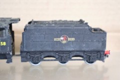 HORNBY DUBLO 2224 2 RAIL BR 2-8-0 CLASS 8F GOODS LOCOMOTIVE 48158 ol