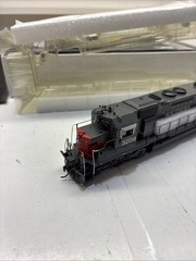 Athearn Genesis HO G63541. SDP45 #3209 – DCC Ready