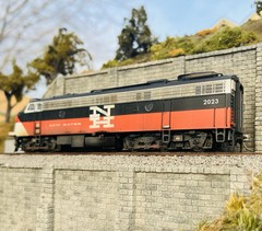 New Weathered Rapido FL9 CONDOT “NH Scheme” #2023 DCC/sound HO scale