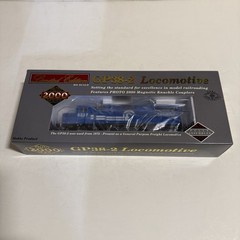 HO Scale LIFE-LIKE PROTO 2000 GP38-2 CONRAIL #8227 31047 LOCOMOTIVE Diesel Train