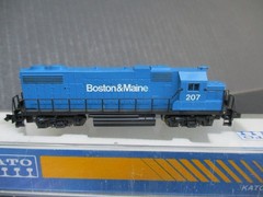 Kato Custom Boston & Maine GP38-2 #207 Video Runs Great N Scale B&M