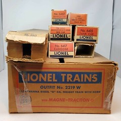 Lionel 2219W Lackawanna Maroon Diesel Thunderbird Freight Set – 2321 Diesel