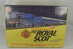 BACHMANN H.O. ROYAL SCOT PASSENGER TRAIN, MINT-BOXED (SEARS) DEPT STORE