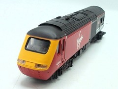 Hornby OO Gauge Class 43 HST DUMMY Engine Virgin 43093