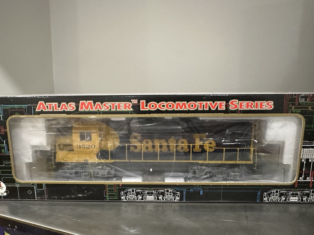 Atlas Master HO GP38 Santa Fe ATSF #3520 #8962 DCC Factory Sealed New NOS