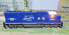 FEC 445 & 447 GP40-2’s ATHEARN 2201 SPECIAL EDITION, BOTH UNITS POWERED, HO, DC