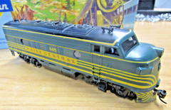 HO Scale Maine Central F7A Diesel Locomotive #685 by Bev Bel with DCC/Sound