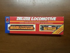 HO Train Engine Life-Like 4810 Locomotive GP38-2 Chessie System B&O w/ Caboose