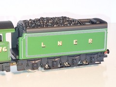Hornby R042 LNER 4-6-2 Royal Lancer. New Old Stock. Mint Cond. Boxed. OO Scale