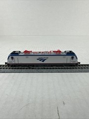 Kato N Scale 137-3001 Siemens ACS-64 Amtrak #600 “David L. Gunn”