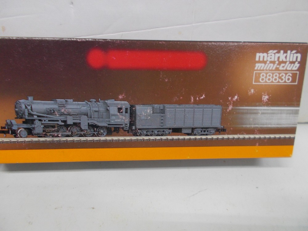 Z SCALE ~ MARKLIN # 88836 ~ 2-10-0 LOCOMOTIVE & TENDER