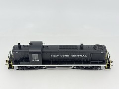 HO Athearn RTR 84079 New York Central Alco RS-3 Diesel Locomotive NYC #5504