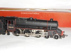 Hornby R.858 LMS 4-6-0 Class 5 tender Loco. As New. OO Scale. Boxed. 2 rail DC.