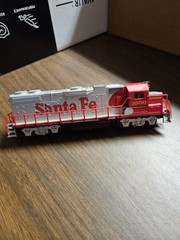 Life Like Santa Fe 3500 Red And Silver Complete Official Life Like Model Train