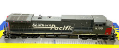 HO ATHEARN 78947 DASH 9-44CW SOUTHERN PACIFIC SP 8165 DCC QUICK PLUG EQUIPPED