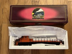 MTH Premier EMD SD40-2 Diesel Engine 20-2164-1 Illinois Central Gulf Protosmoke