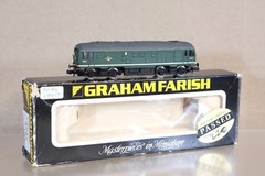 GRAHAM FARISH SILVER FOX MODEL KIT BUILT BR CLASS 24 DIESEL LOCOMOTIVE D5019 on