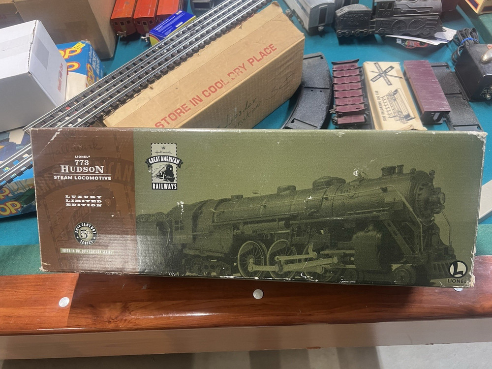 HALLMARK LIONEL 773 HUDSON STEAM LOCOMOTIVE GREAT AMERICAN RAILWAYS