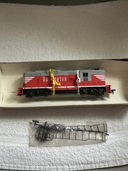 Athearn HO GP9 Diesel Locomotive Burlington Route #244 + AHM BN Caboose
