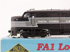 HO Scale Proto 2000 NYC New York Central FA1 Diesel Locomotive #1017 wDCC
