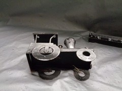 Meatal Tin Craft Locomotive Steamer Train – 4″ Long – 1.5″ Wide – 3″ High
