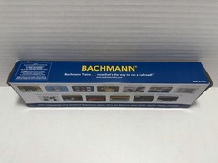 Bachmann 53702 Ringling Bros. & Barnum & Bailey USRA 0-6-0 Steam Locomotive HO