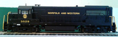 HO SCALE BOWSER GE U25B NORFOLK & WESTERN N&W #3529 DCC & SOUND
