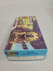 Vintage Athearn #5160 Southern Pacific 40-ft piggyback van Box Only o1069
