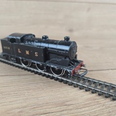 Hornby Dublo LMS Class N2 6918 Tank Locomotive Repainted OO Gauge Vintage 2-Rail