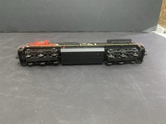 ATLAS HO 1/87 DCC CN CANADIAN NATIONAL DASH 8-40C RD # 2120 F/S # 10001244 990