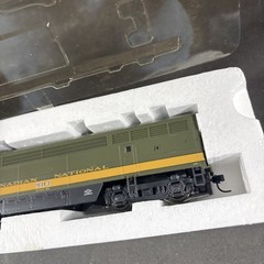 PROTO 1000 # 500036 HO SCALE C.N. C-LINER A UNIT POWERED DIESEL LOCO #9314
