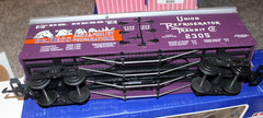 USA TRAINS G PLASTIC MODELS USA TRAINS LOT OF 5 ASSORTED BOX CARS
