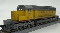 Kato HO EMD SD40 Union Pacific 3024 Locomotive Kadee Couplers Runs Great
