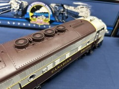 Mth Canadian Pacific F-3 AA Diesel Engine Passenger Set w/ Proto 1 20-80001
