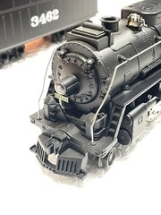 Lionel 6-28009 A.T.&S.F. Santa Fe Hudson 4-6-4 Steam Locomotive & Tender #3462