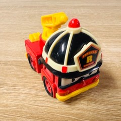 Robocar POLI Roy Diecast Fire Truck Silverlit Metal Character Vehicle