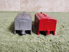 2 Vintage 3″ Santa Fe Locomotives ( Both Tested And Run On Ho Scale Track