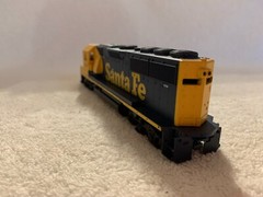 Athearn #4581 HO Scale Santa Fe GP50 Phase II Powered Locomotive #3841 DC