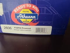 BRAND NEW!!! POWERED ATHEARN HO SCALE #2606 F59PH l AMTRAK CALIFORNIA #2001