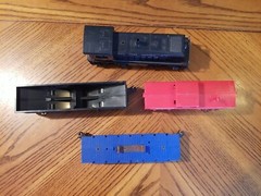 Marx Freight Train Set with #588 New York Central Switcher Locomotive Runs well