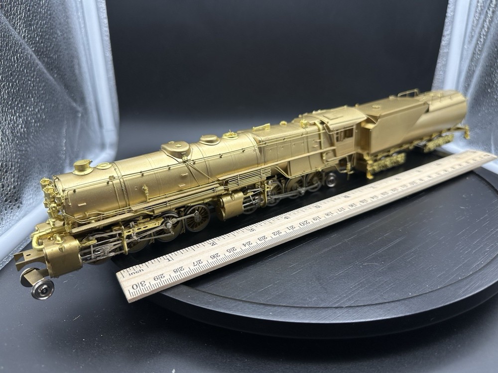 HO Brass Unpainted Oriental Limited Great Northern R-1 2-8-8-2 Open Cab