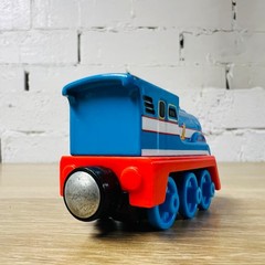 Streamlined Thomas the Tank & Friends Take N Play Along Diecast Push Trains