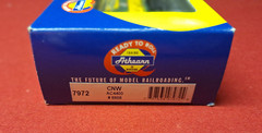 Athearn 7972 AC4400 Chicago & Northwestern C&NW 8808 Locomotive HO scale in box