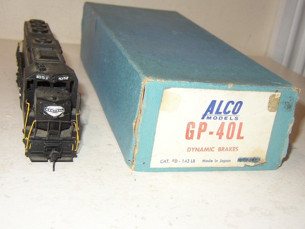 ALCO Model Brass D-143 LB GP-40L Dynamic Brakes New York Central #3052