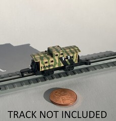 1 MINIATURE CLOSE TO N SCALE 1.5″ MILITARY CAMO TRAIN CAR CABOOSE Micro Machines